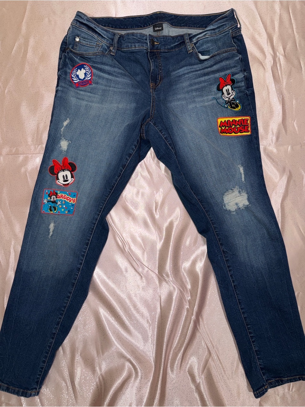 Torrid x Disney Minnie Mouse Patched Distressed Jeans 16R